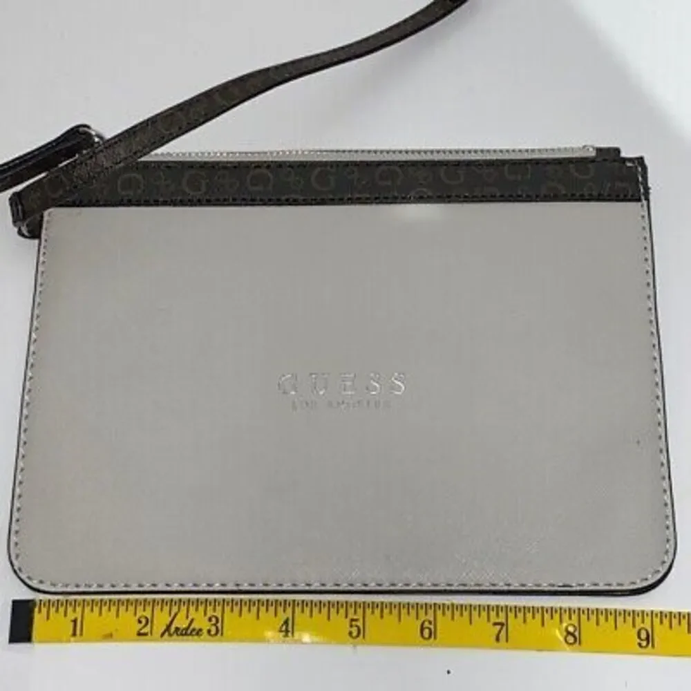 Guess Los Angeles Women's Gray Black‎ Monogram Trim Slim Wristlet
